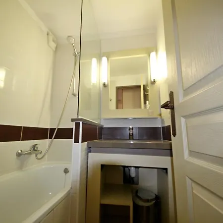 2m - C6 016 - 403la Saint-Raphaël
